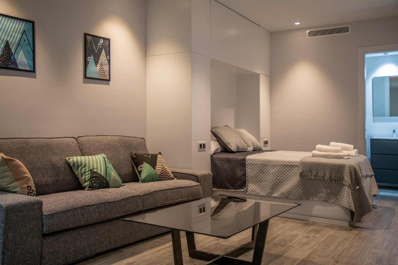 Apartamentos Vacacional En Plaza De Espana ネルハ エクステリア 写真