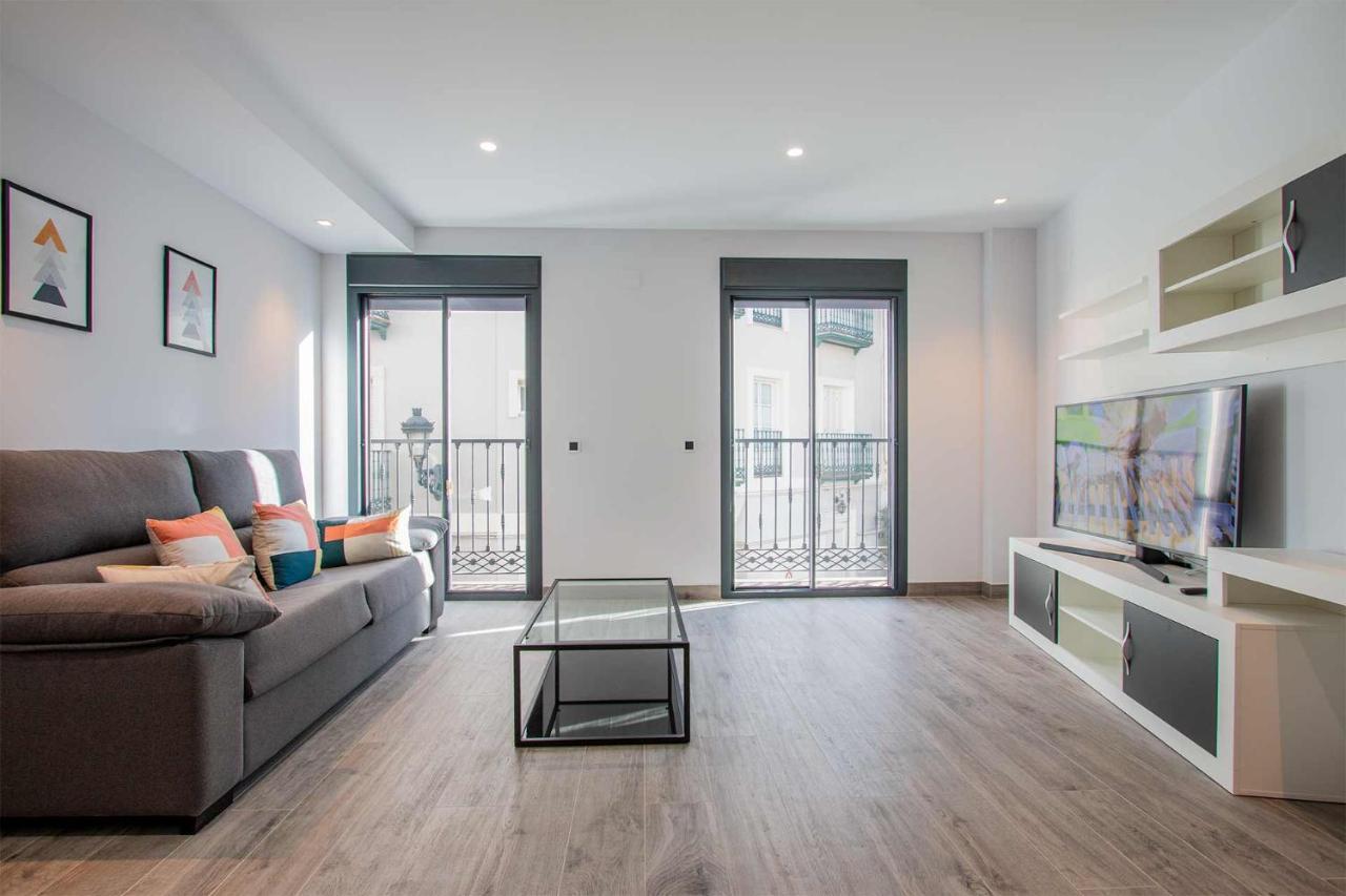 Apartamentos Vacacional En Plaza De Espana ネルハ エクステリア 写真