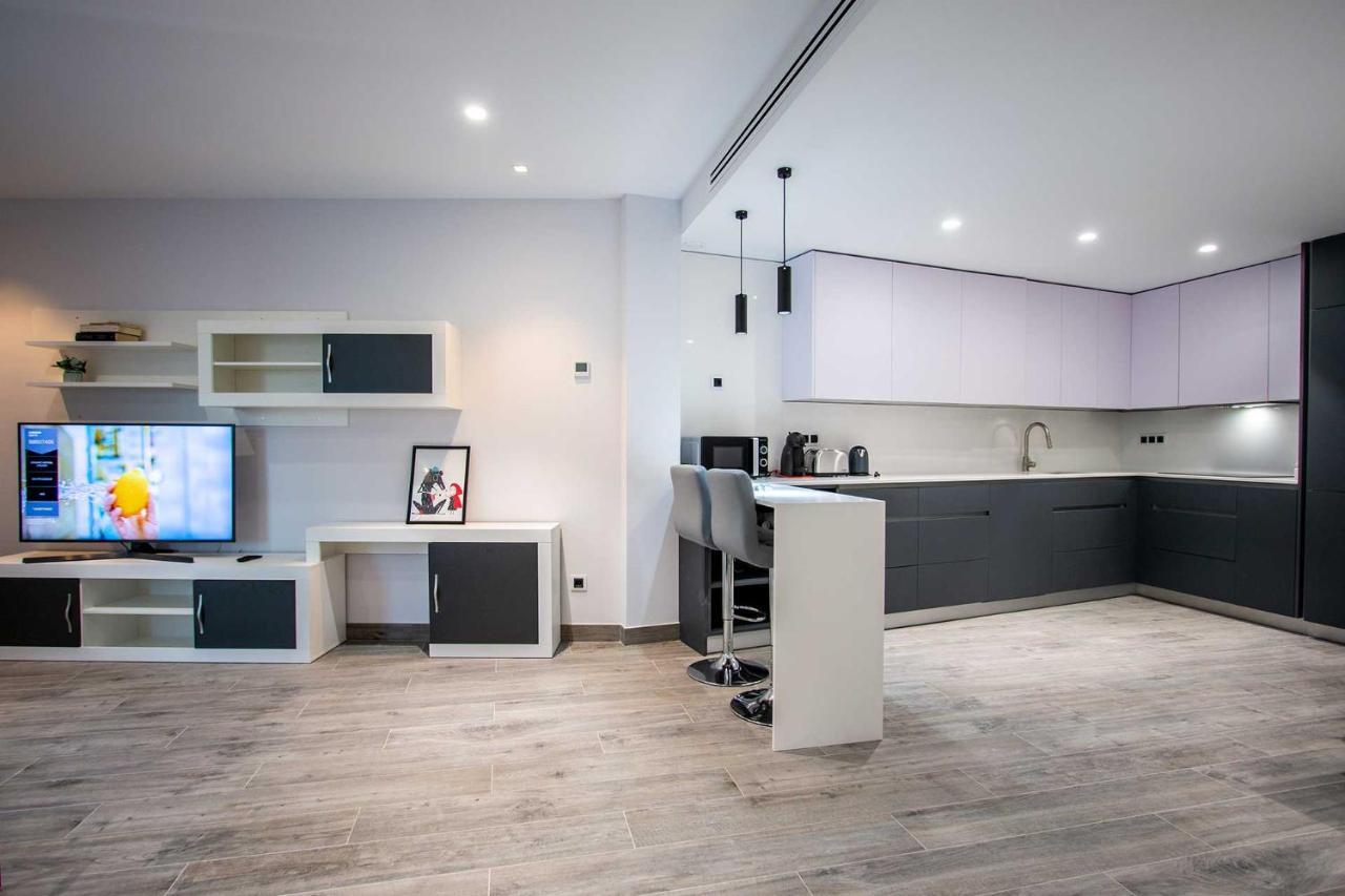 Apartamentos Vacacional En Plaza De Espana ネルハ エクステリア 写真