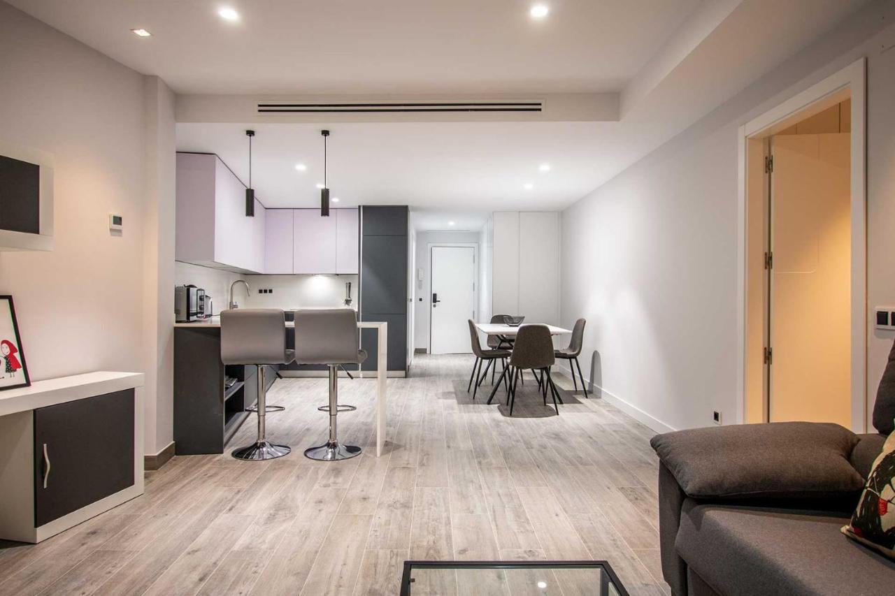 Apartamentos Vacacional En Plaza De Espana ネルハ エクステリア 写真