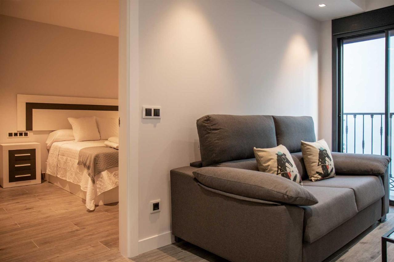 Apartamentos Vacacional En Plaza De Espana ネルハ エクステリア 写真