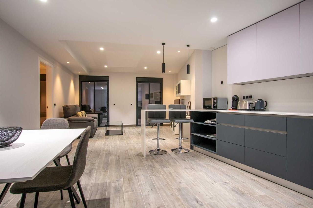 Apartamentos Vacacional En Plaza De Espana ネルハ エクステリア 写真