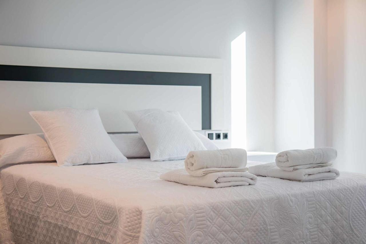 Apartamentos Vacacional En Plaza De Espana ネルハ エクステリア 写真